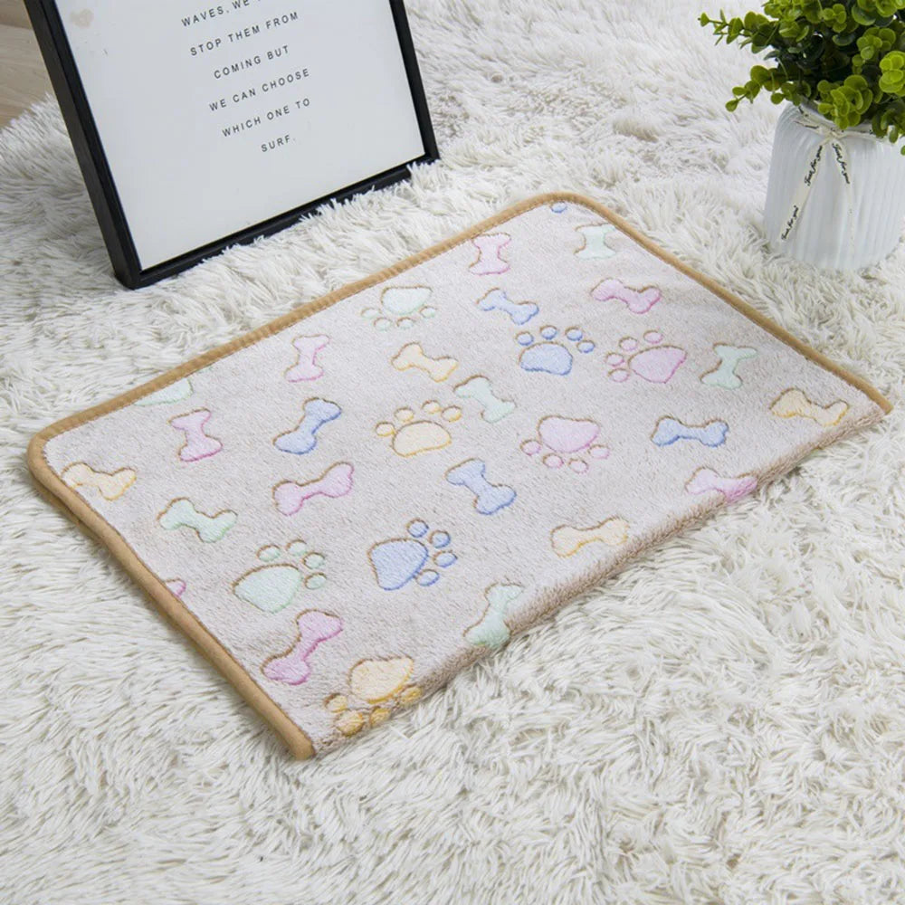 Super Soft Pet Blanket for Dogs & Cats