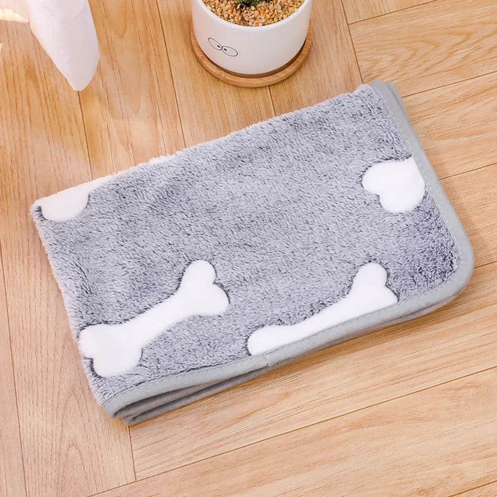 Super Soft Pet Blanket for Dogs & Cats